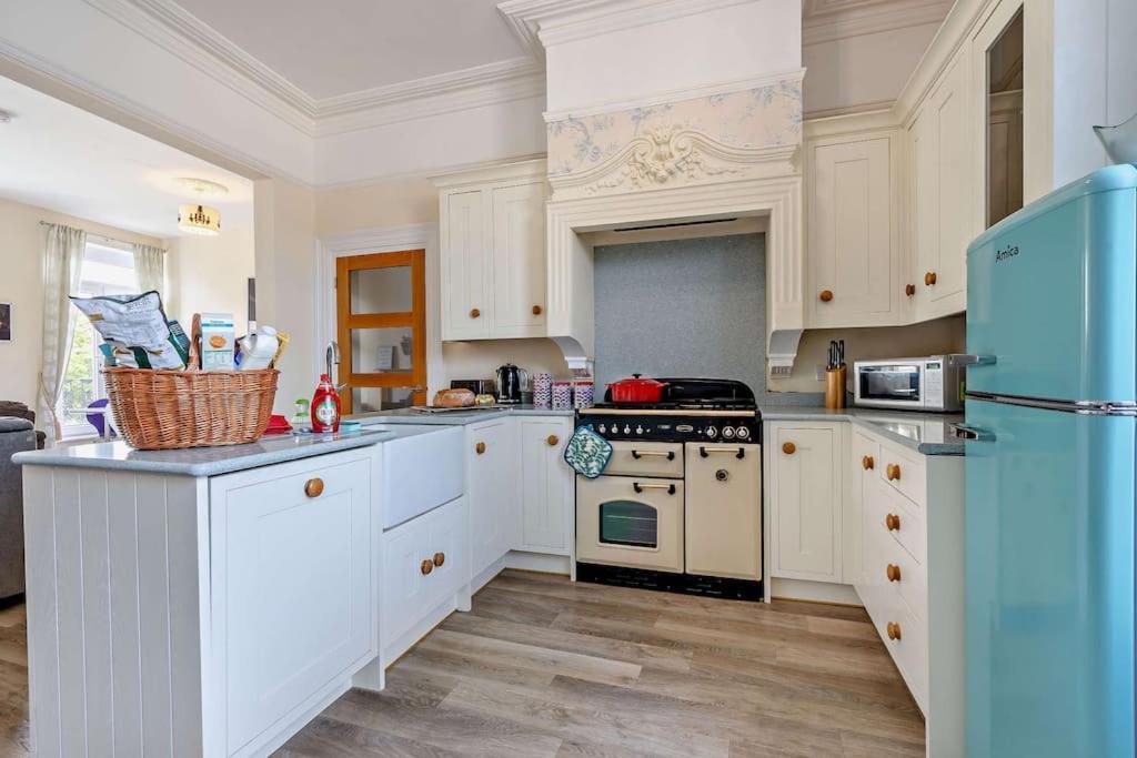 Dizzy Heights Swanage Sleeps 10 With Amazing Views Villa Eksteriør billede
